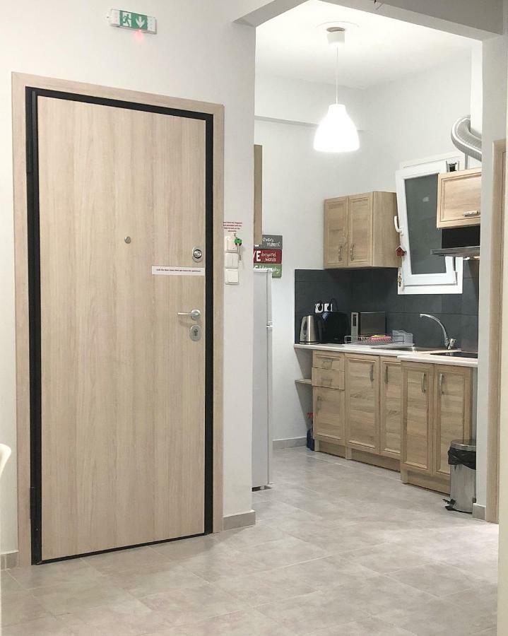 Olive Tree Apartment Of Athens - City Center Esterno foto