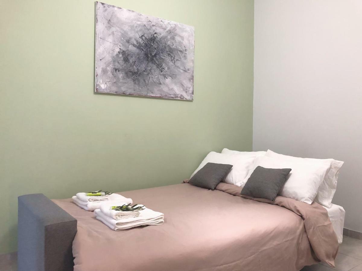 Olive Tree Apartment Of Athens - City Center Esterno foto