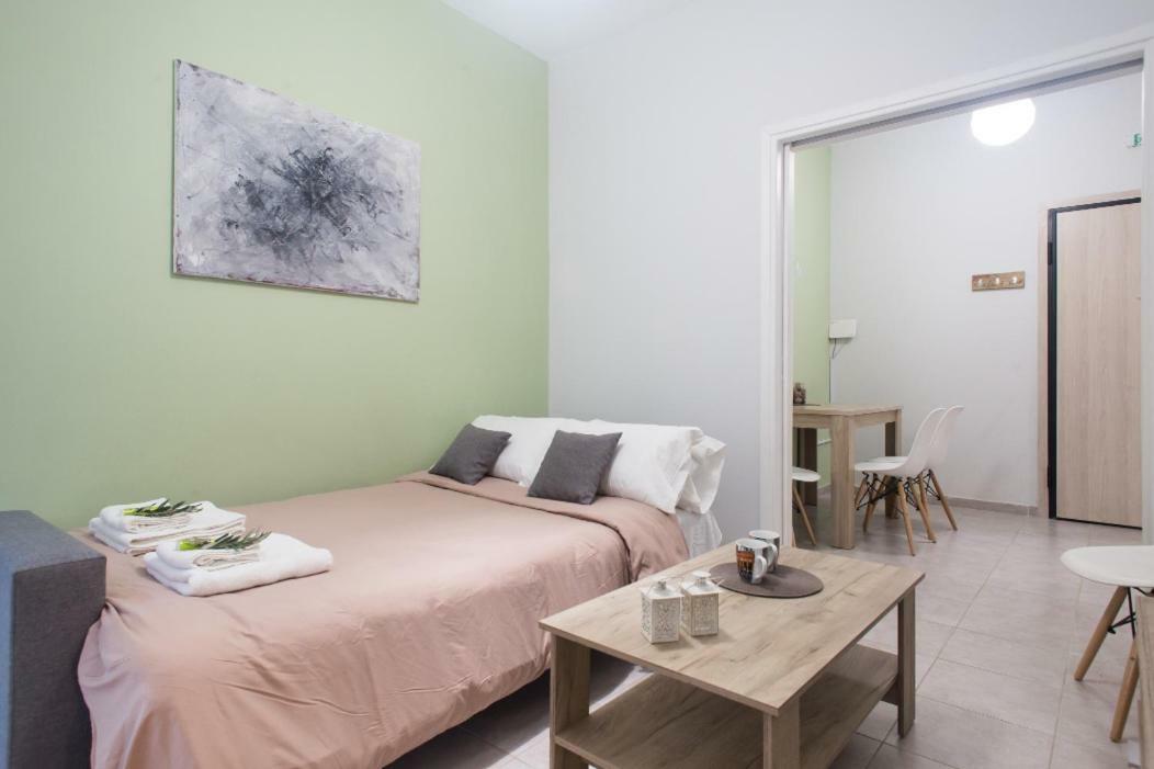 Olive Tree Apartment Of Athens - City Center Esterno foto